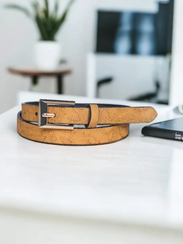 Ladies Leather Belts