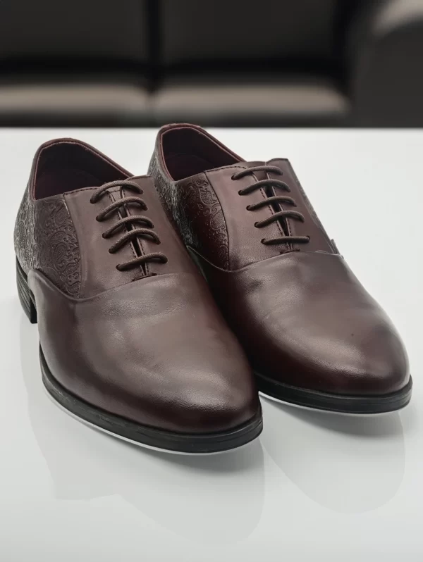 Leather shoes for men