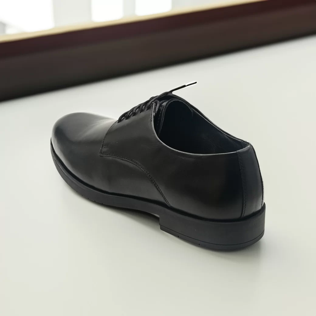 LEATHER SHOES FOR MEN